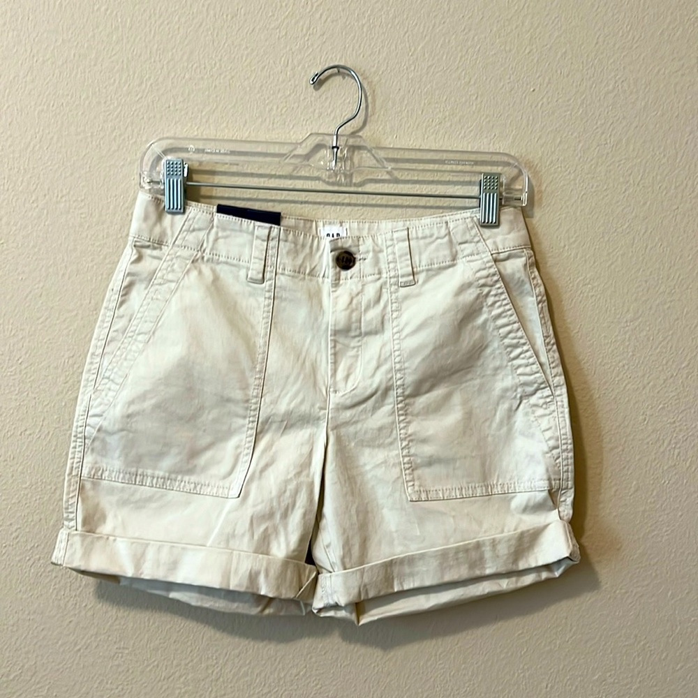 Gap Girlfriend Khaki Shorts